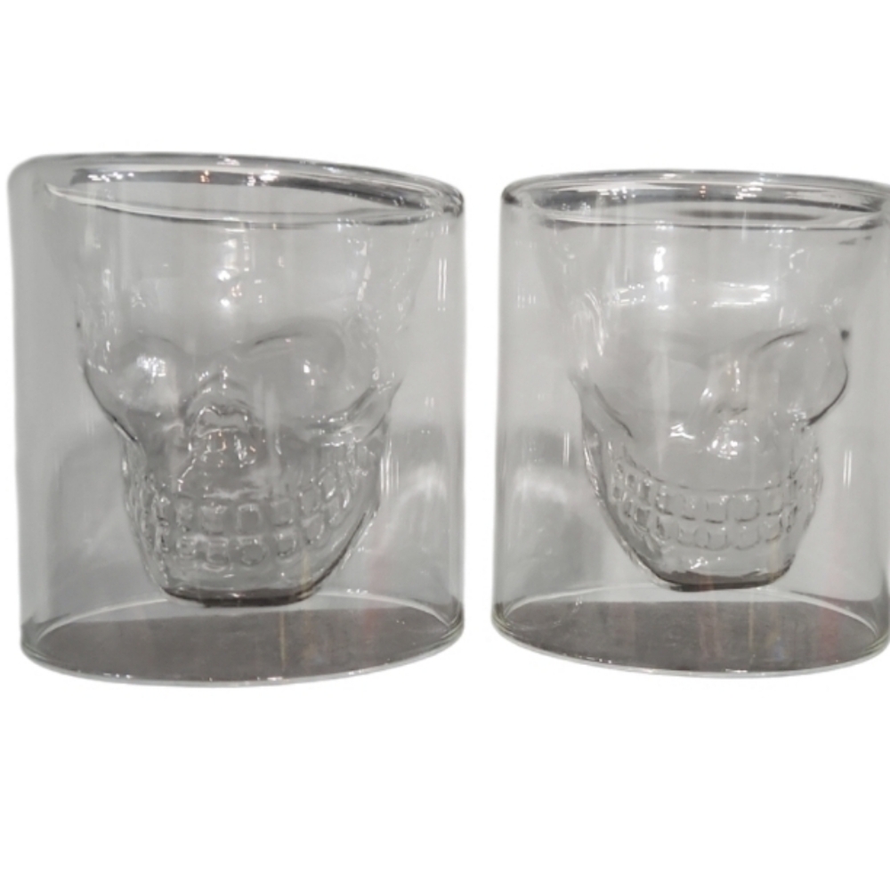 Fred and Friends Skull Shaped Shot Glasses Skeleton Head Shot Glass 3.5" Set
